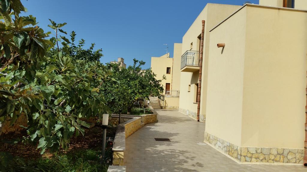 Hotel Al Paradise San Vito Lo Capo Esterno foto